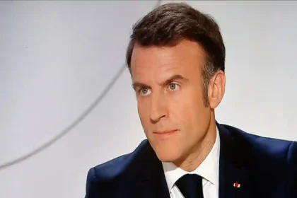 دیدار مکرون با پ ک ک